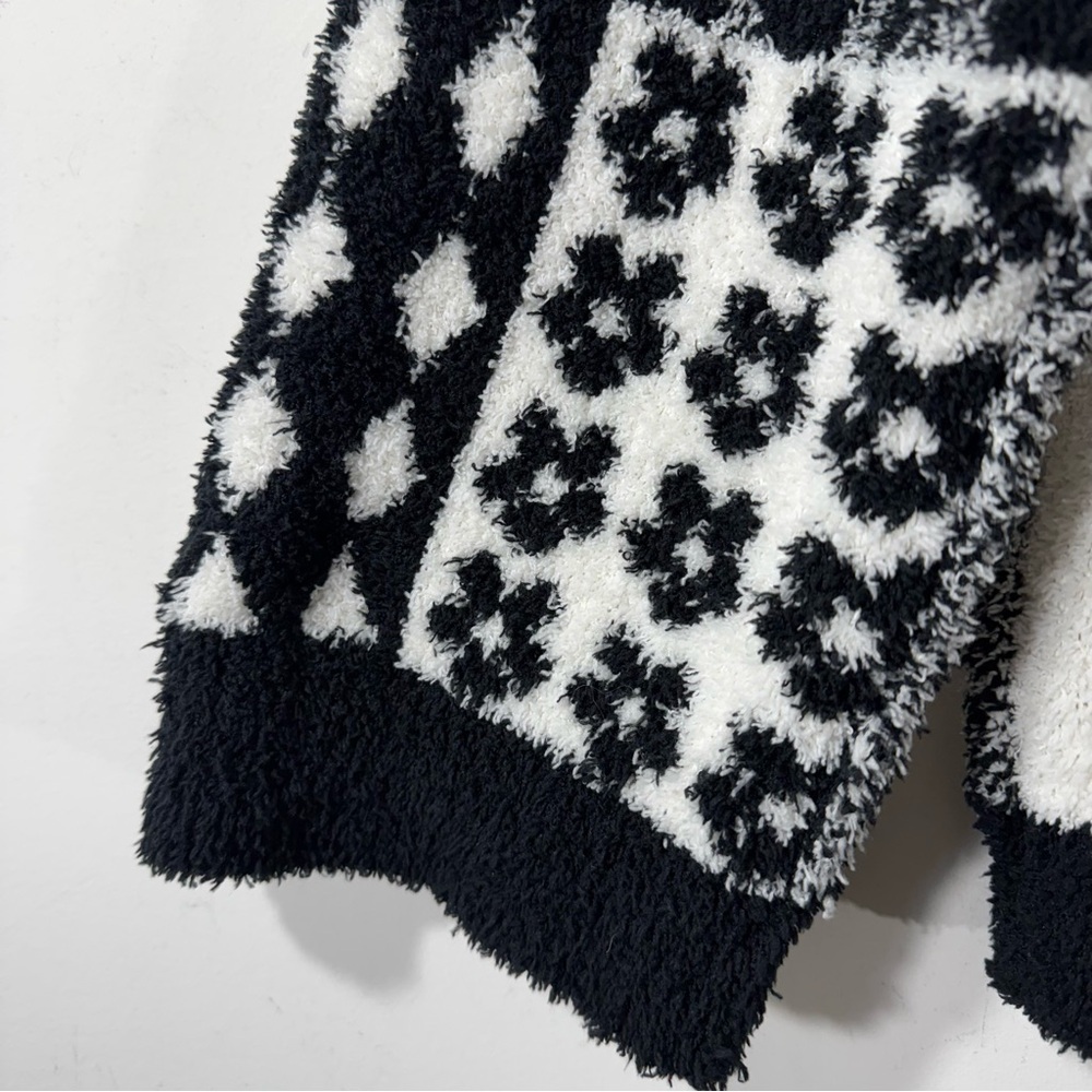 Pol Black And White Patterned Patchwork Plush Swe… - image 4
